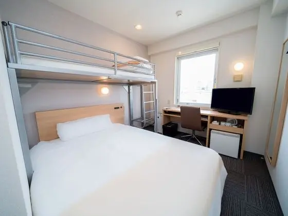 Tek Büyük Yataklı Oda, Sigara İçilmez (Double bed and Loft bed)