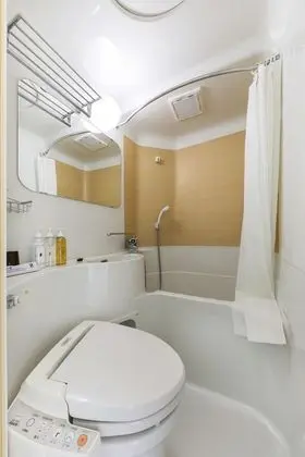 Tek Büyük Yataklı Oda, Sigara İçilebilir