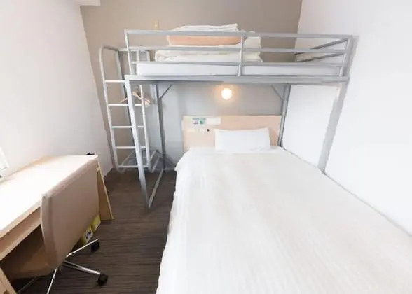 Oda (Double Bed and Bunk Bed)