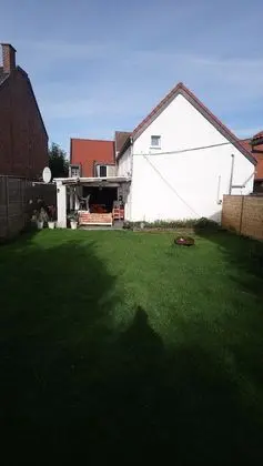 Ev, 5 Yatak Odası, Sıcak Su Havuzu