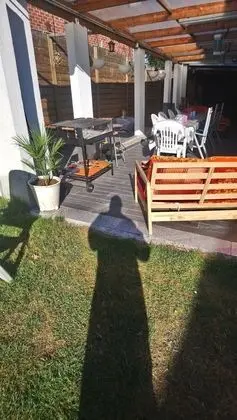 Ev, 5 Yatak Odası, Sıcak Su Havuzu