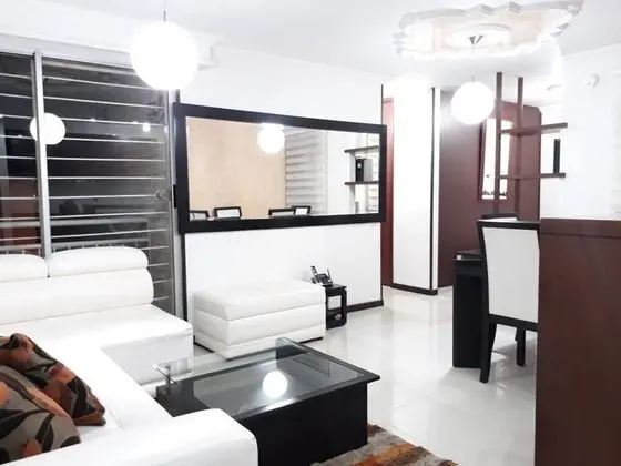 Daire, 2 Yatak Odası, Balkon