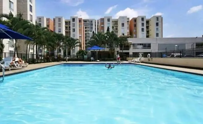 Daire, 2 Yatak Odası, Balkon