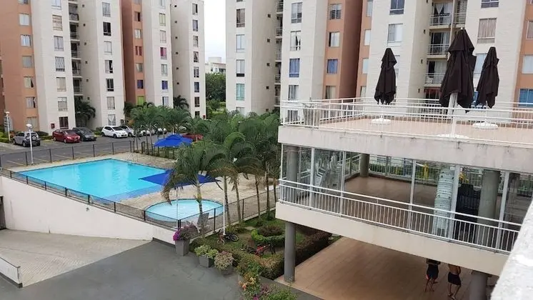 Daire, 2 Yatak Odası, Balkon