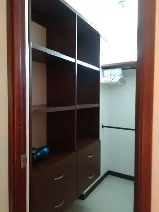 Daire, 2 Yatak Odası, Balkon