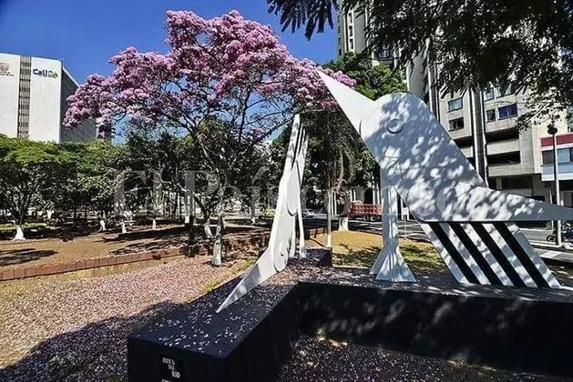 Daire, 2 Yatak Odası, Balkon