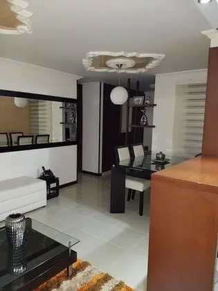 Daire, 2 Yatak Odası, Balkon