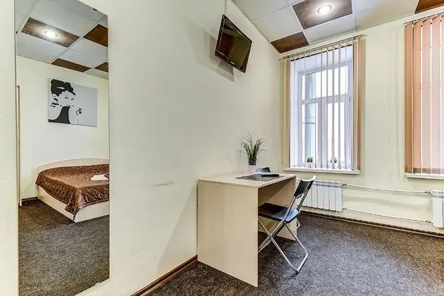 Comfort Tek Büyük Yataklı Oda
