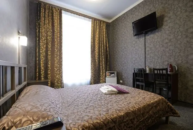 Comfort Tek Büyük veya İki Ayrı Yataklı Oda