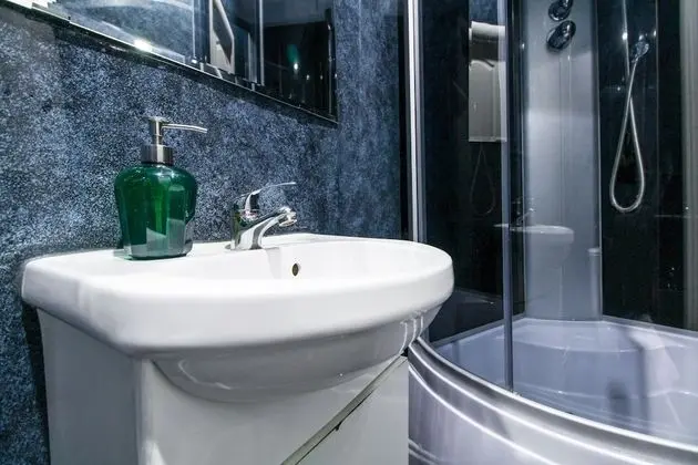 Comfort Tek Büyük veya İki Ayrı Yataklı Oda