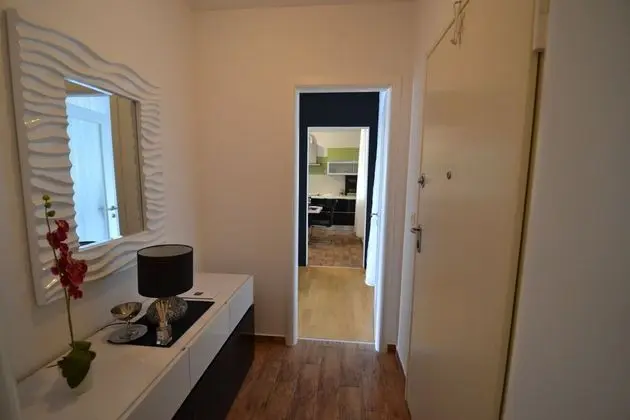 Luxury Apart Daire, 2 Yatak Odası, Plaj Manzaralı, Denize Sıfır