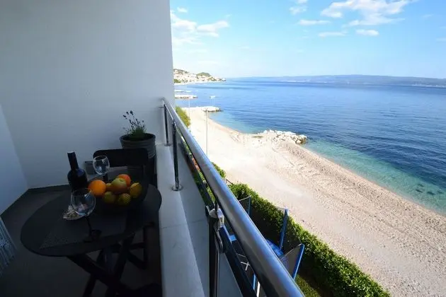 Luxury Apart Daire, 2 Yatak Odası, Plaj Manzaralı, Denize Sıfır