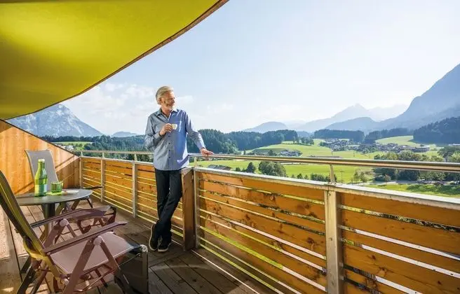 Standard Tek Büyük Yataklı Oda, Balkon, Dağ Manzaralı