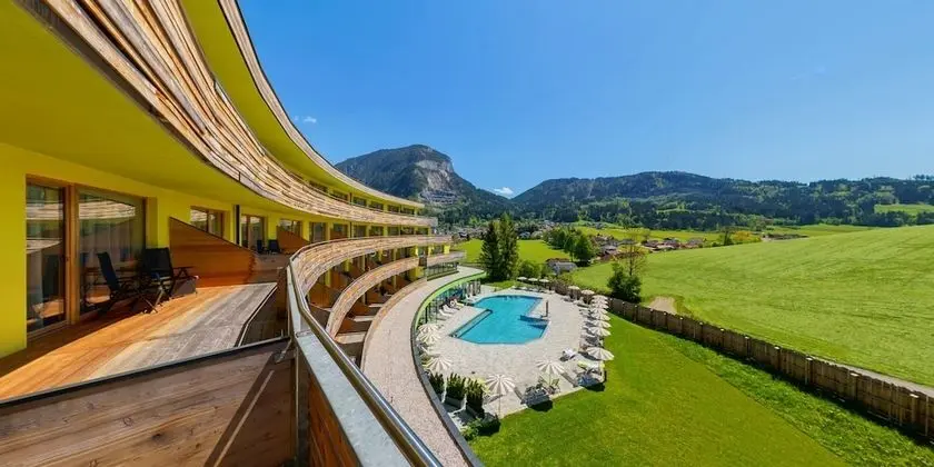 Süit, Balkon, Dağ Manzaralı