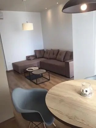 Superior Apart Daire, Deniz Manzaralı