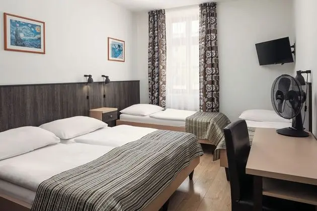 Standard Dört Kişilik Oda