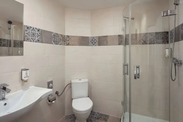 Standard Dört Kişilik Oda