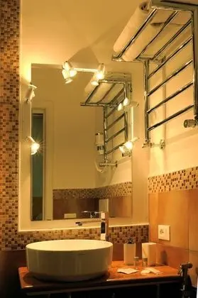 Classic Tek Büyük Yataklı Oda