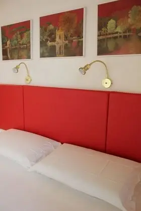 Classic Tek Büyük Yataklı Oda