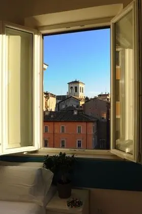 Classic Tek Büyük Yataklı Oda