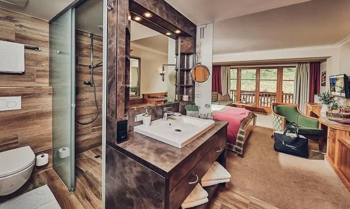 Standard Tek Büyük Yataklı Oda