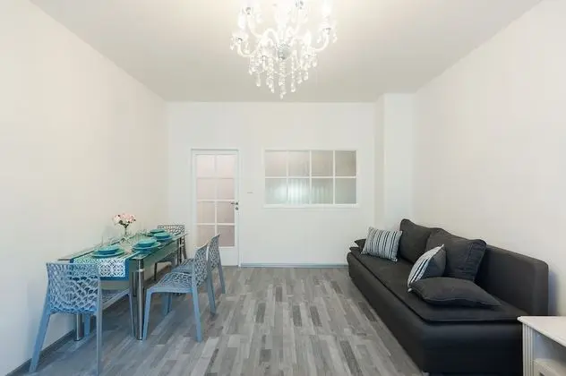 Premium Apart Daire, 1 Büyük (Queen) Boy Yatak ve Çekyat