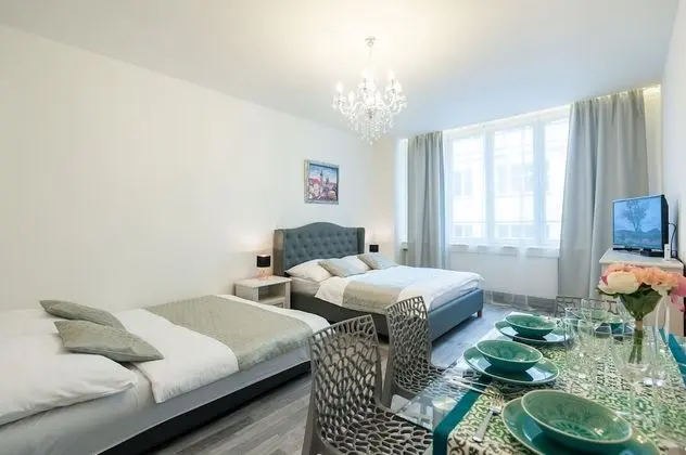 Premium Apart Daire, 1 Büyük (Queen) Boy Yatak ve Çekyat