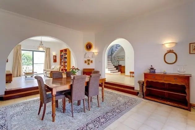 Villa, 4 Yatak Odası