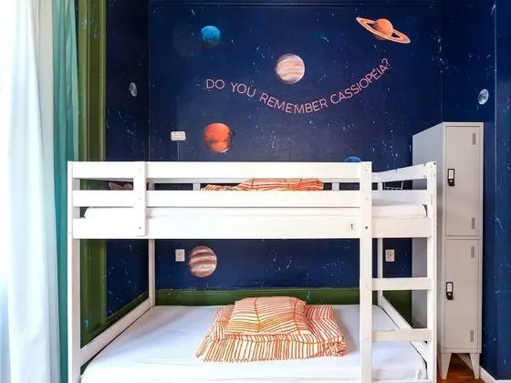 Bed in Shared Mixed Room( 4 pax)