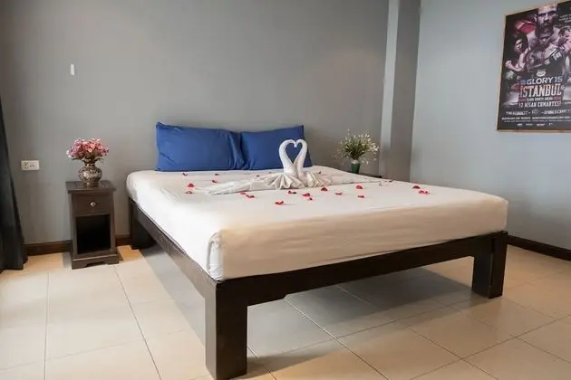 Standard Tek Büyük Yataklı Oda