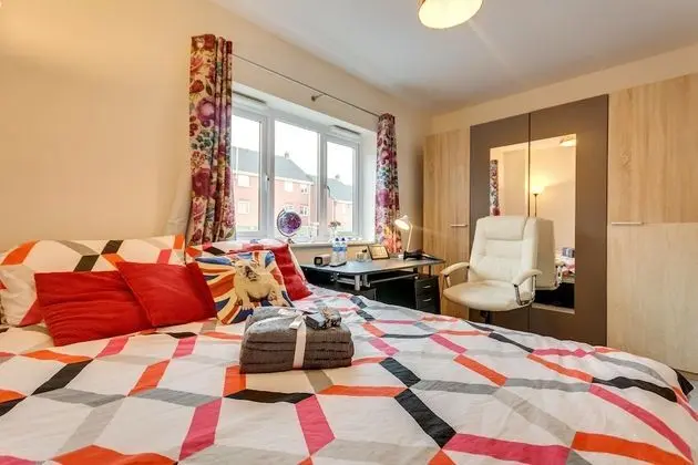 Premium Süit, 1 Büyük (Queen) Boy Yatak, Sigara İçilmez, Mutfak (The Sun Suite)