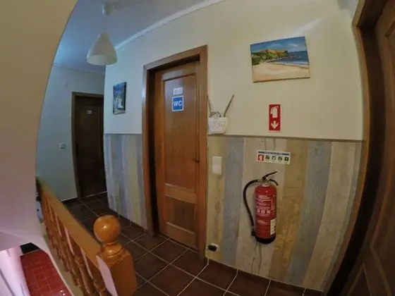 Üç Kişilik Oda, Ortak Banyo