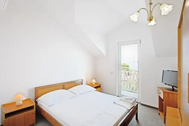 Comfort Tek Büyük Yataklı Oda, Balkon, Deniz Manzaralı