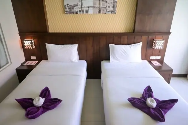 Pool Access Twin Room with breakfast [First floor]