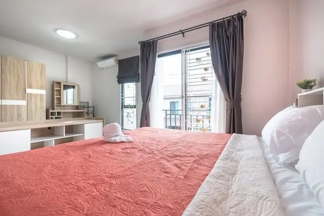 Private House 3 Bedrooms
