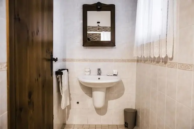 Tek Büyük veya İki Ayrı Yataklı Oda