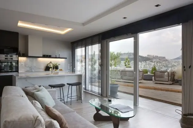 Deluxe Çatı Katı Süiti (Penthouse) (Acropolis View)