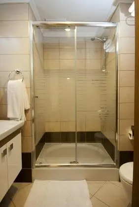 Standart Oda, Kara Manzaralı