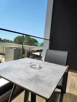 Family Oda, Balkon