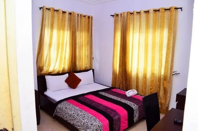 Standard Oda, Sigara İçilmez
