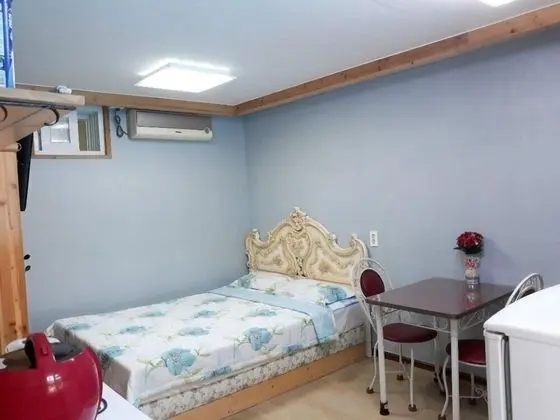 Oda (Beauty and the Beast)