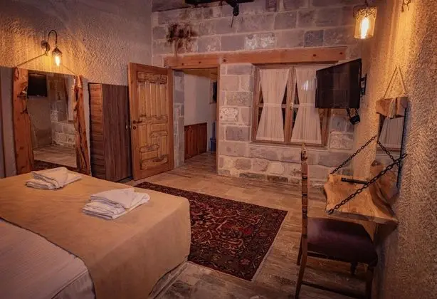 Nurbani Sultan, Jakuzili