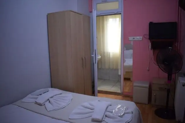 Standard Double Room, 1 Queen Bed, City View