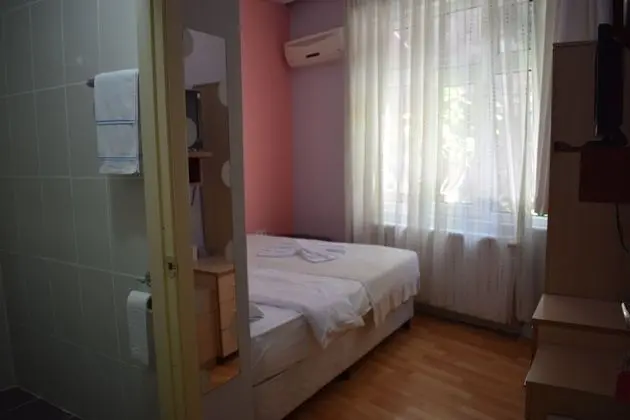 Standard Double Room, 1 Queen Bed, City View