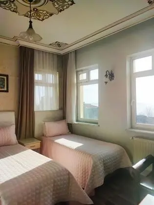 Deluxe Üç Kişilik Oda, Deniz Manzaralı