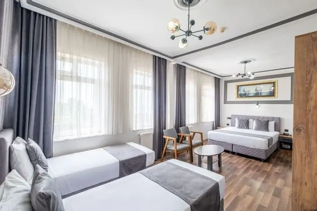 Üç Kişilik Standart Oda