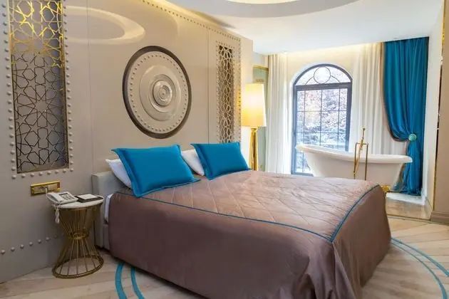 Çatı Katı (Loft) (Room)