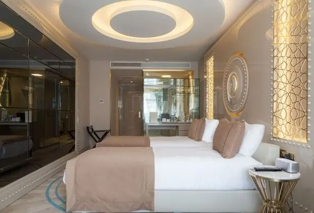 Deluxe Tek Büyük veya İki Ayrı Yataklı Oda