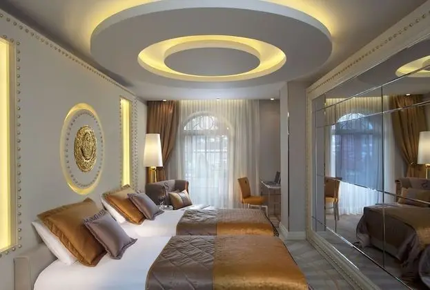 Deluxe İki Ayrı Yataklı Oda, Avlu Manzaralı, Bahçeli