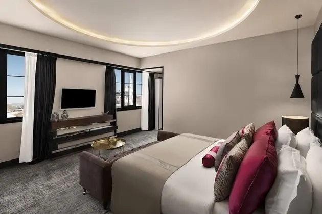 King Suite